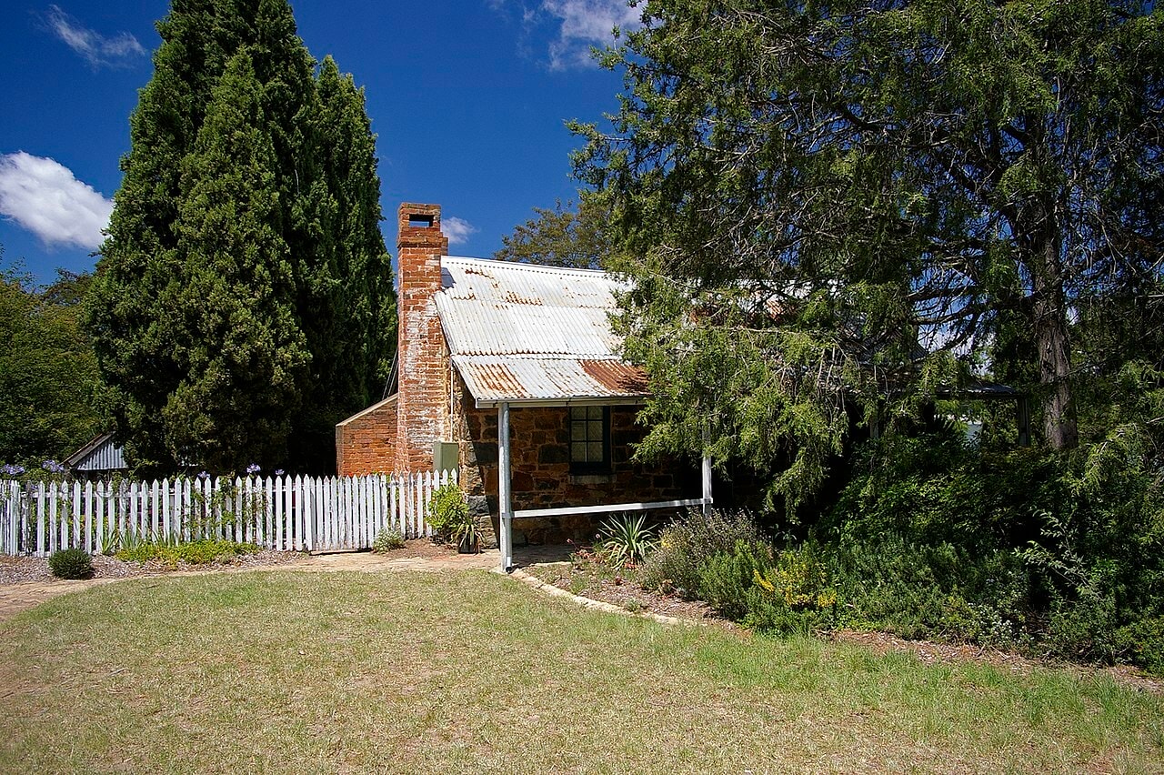 Historic Blundells Cottage - Canberra Guided Tours Blundells Cottage In Canberra